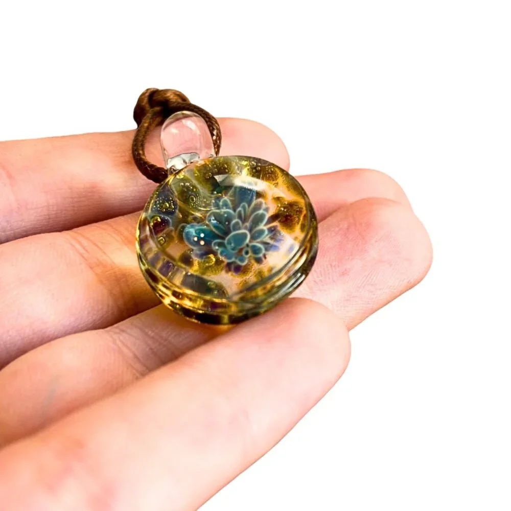 Sea Flower – Handmade Borosilicate Glass Pendant – Gothic Curiosity Accessory - Picture 3 of 7